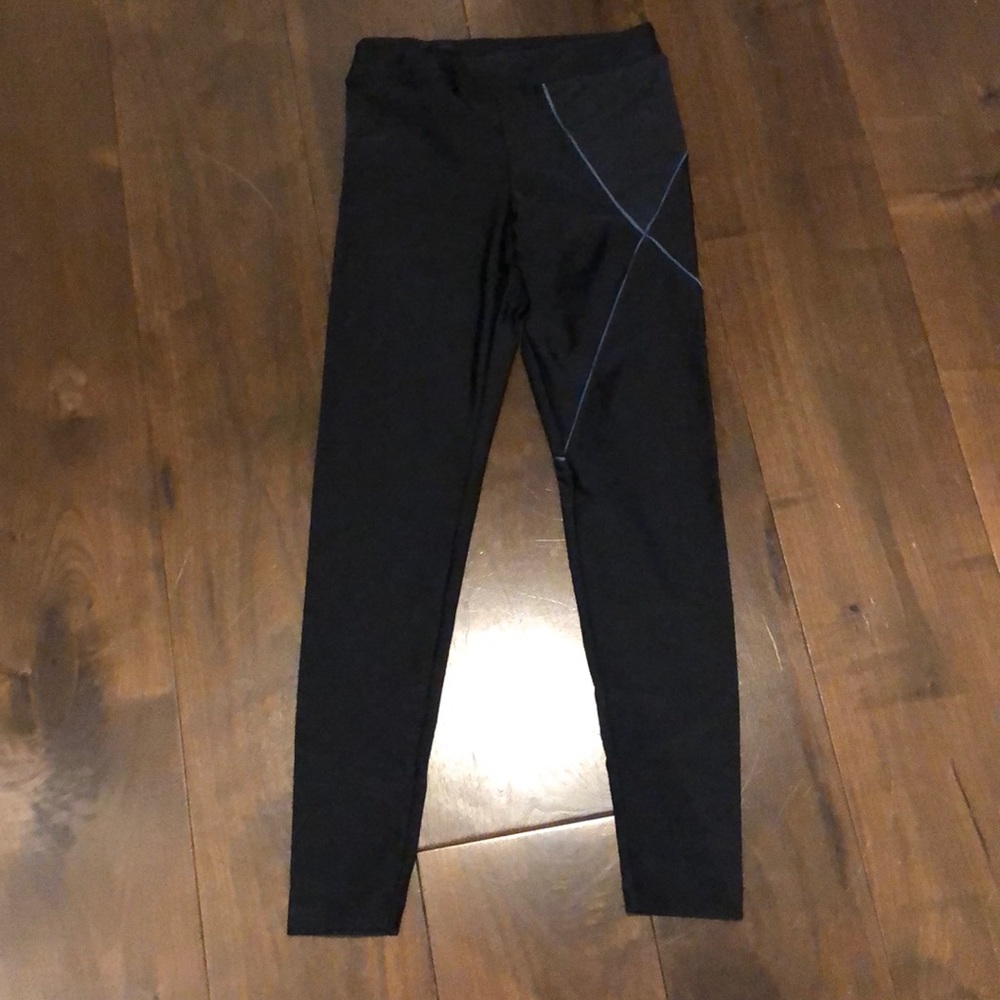 NWOT Koral Activewear Knight Leggings